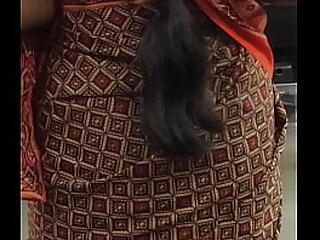 Indian aunty Booties involving Saree about